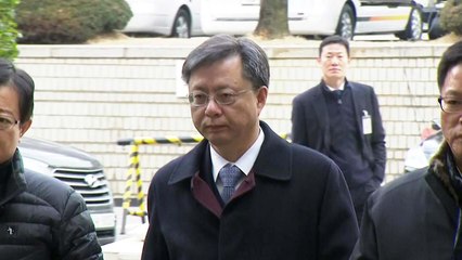 두 번의 기각 세 번째 영장심사...우병우 이번에는? / YTN