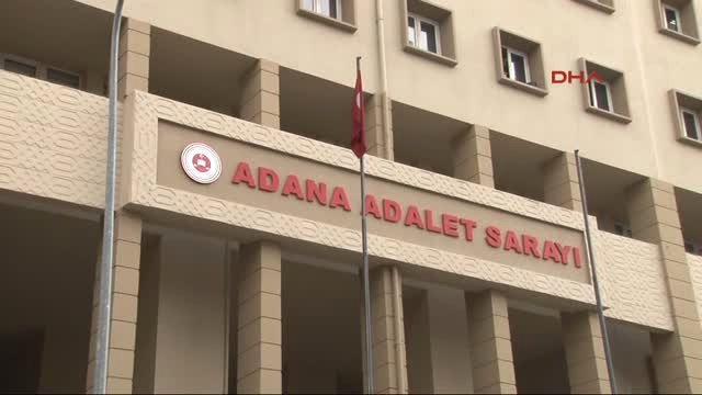 Adana Karısını 10 Yerinden Bıçakladı, Kan Görünce Pişman Olup Ambulans Çağırdı