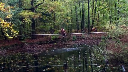 De la musique classique, un cadre féerique et de la slackline, la vidéo à ne pas rater aujourd’hui !