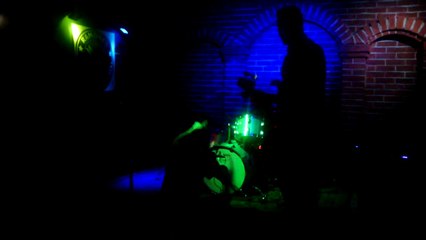 il Body - corona di spine, pomodori, il Jamp live