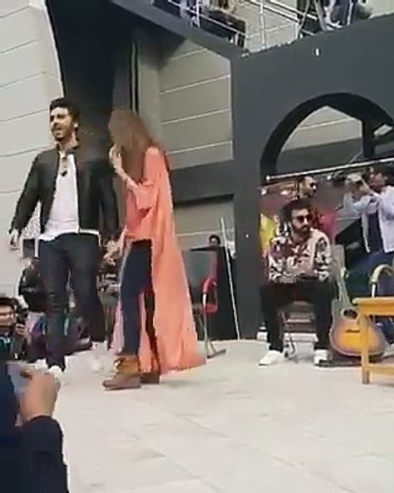 Neelam Muneer & Ahsan Khan Perform Promoting Chupan Chupai