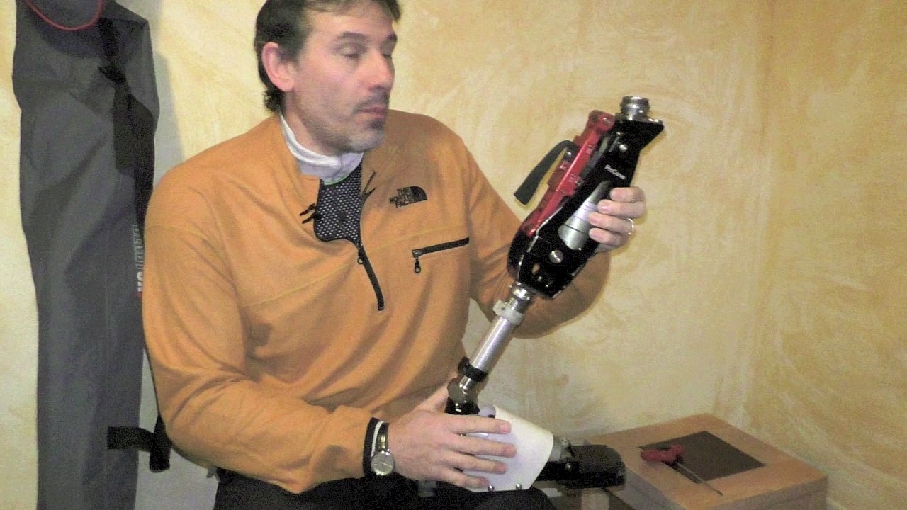 Skier avec une prothèse Procarve
