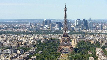 Brexit: Paris steps up efforts to lure London firms