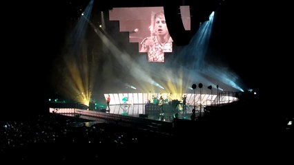 Muse - Supermassive Black Hole, Time Warner Cable Arena, Charlotte, NC, USA  9/3/2013