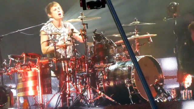 Muse - Supermassive Black Hole, Wells Fargo Center, Philadelphia, PA, USA 9/9/2013