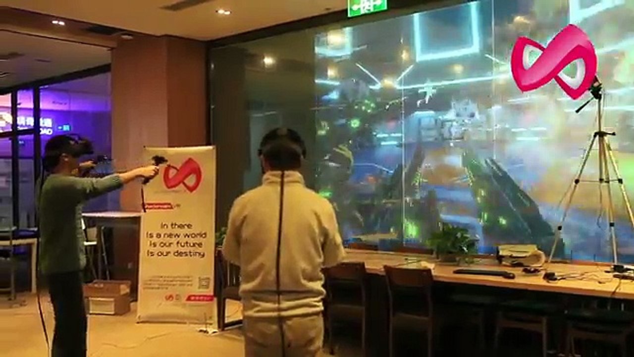 Project Azmodan - First Virtual Reality Multiplay Robot Shooting Game!