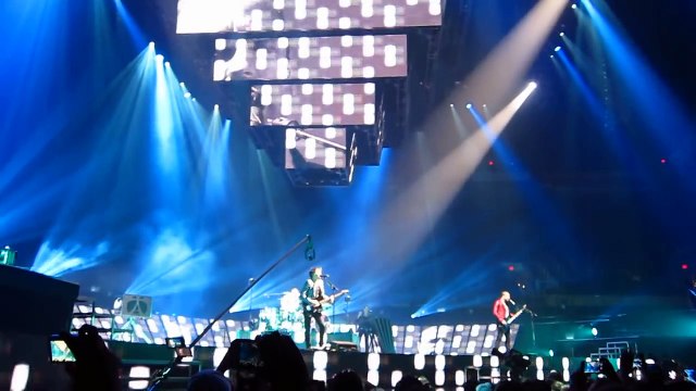 Muse - Supermassive Black Hole, US Airways Center, Phoenix, AZ, USA 3/16/2013