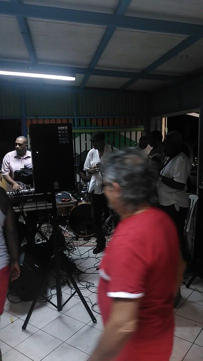 Christian Albert et son groupe Figue Jonnes à Fonds-Baillargent Pointe-Noire Guadeloupe (14)