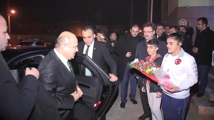 Çağımızda Gücün Sembolü Yetişmiş İnsan Gücü"