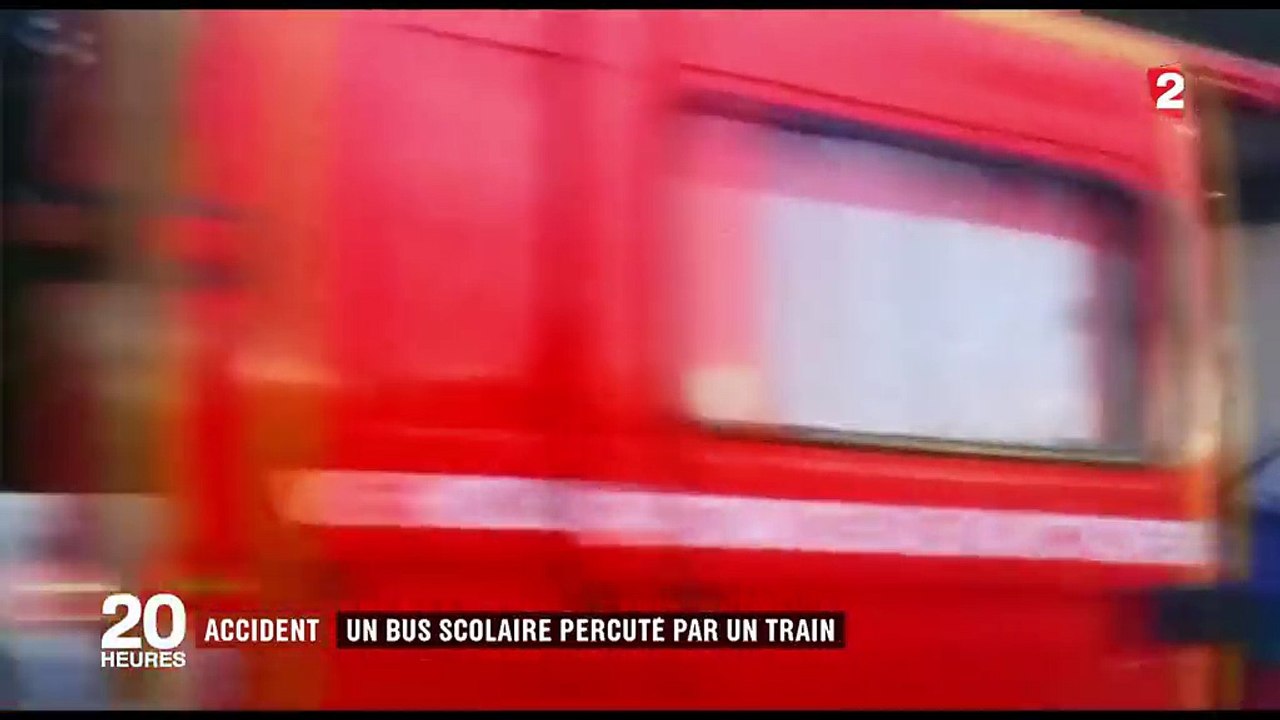 Pyrénées-Orientales : terrible collision entre un bus scolaire et un TER, quatre morts