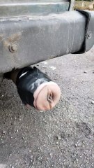 Que se passe-t-il lorsqu'on branche un Fleshlight sur le pot d'échappement d'une voiture ?