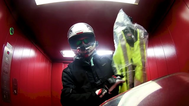 Chaleco AIRBAG para MOTO [A Cámara Lenta!]