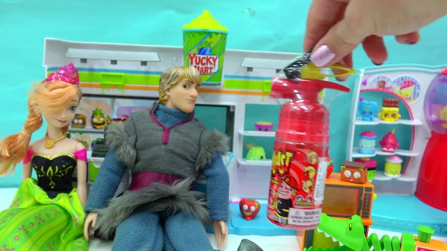 Crazy Weird Candy Haul Video - Spray Sour Candies, Juicy Drop Gum More-4dY3HPpqMLw