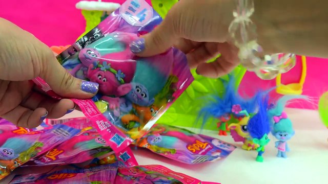 Surprise Dreamworks Trolls Movie Blind Bags- Poppy & Branch Ride Rollercoaster-Kmv5TUSLRco