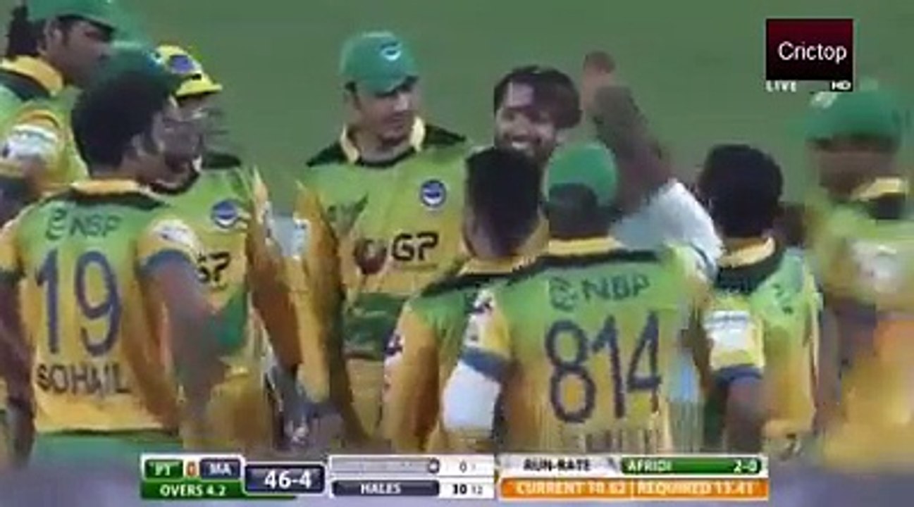 Shahid afridi hat-tric in T10 league first match