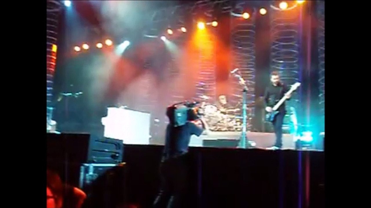 Muse - Sunburn, Kuala Lumpur Stadium Negara, 02/25/2007