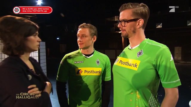 Aushalten - Nicht lachen (Tag Team Edition) Vol. 2 - TEIL 4 _ Circus Halligalli _ _ ProSieben-a6BBtqtcLag