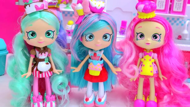 Chef Club Season 6 Shopkins Shoppies Doll Donatina with Exclusives Playdoh Donuts-CmC7_xWWMPk