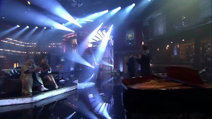 James Blunt singt HalliGallis schärfste Kritiken _ Circus HalliGalli _ ProSieben-Mez8uaHlV80