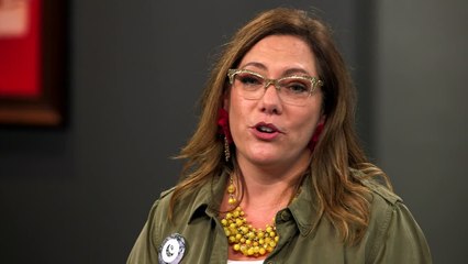 Entrepreneur Elevator Pitch S1 Ep12: Glamping, Stress Relievers, Burgers and More!