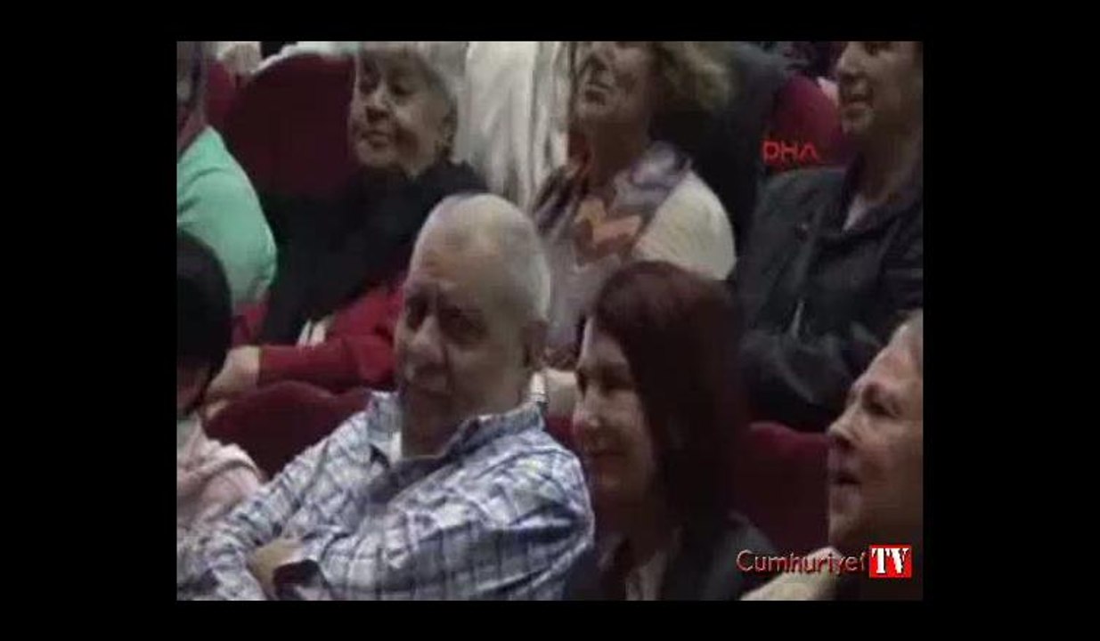 Arif Sağ: Ben sevilecek bir insanım, beni sevmeye devam etsinler