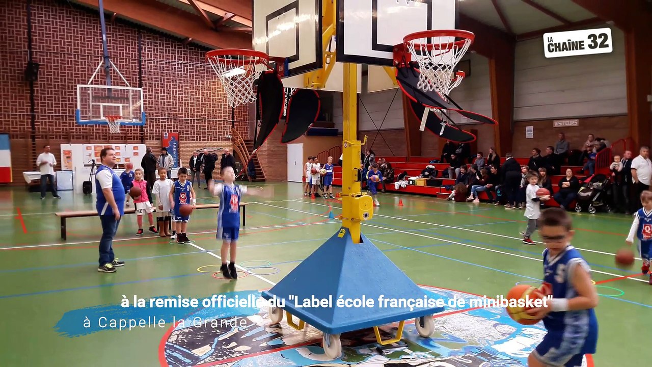 A la remise officielle du "Label école française de minibasket" à Cappelle la Grande