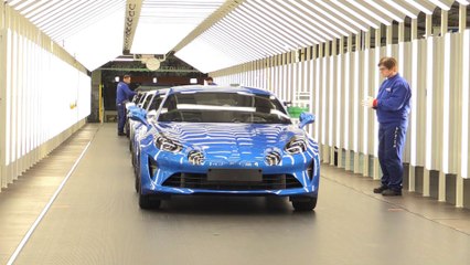 Automobile: renaissance de la célèbre "Alpine" à Dieppe