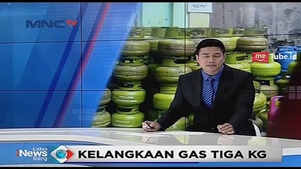 Warga Antre Gas 3 Kg Sejak Subuh