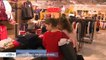 Mode : Les magasins se font dévaliser leurs pulls moches de Noël ! Regardez
