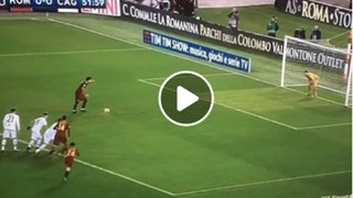 A strange penalty kick from Diego Perotti against Cagliari but failed