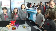 Öğrenciler atık malzemelerden drone üretti - SİVAS
