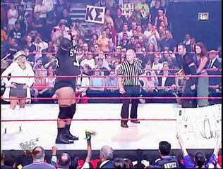 Trish Stratus Gets To Kiss Matt Hardy