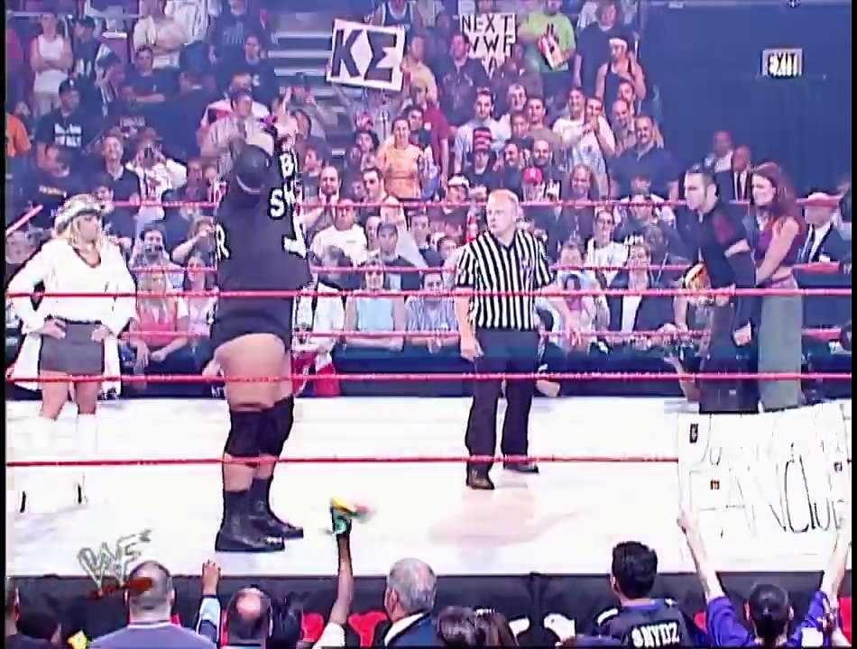 Trish Stratus Gets To Kiss Matt Hardy