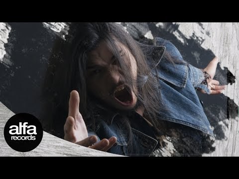 Virzha - Berpura-Pura [official video lirik]