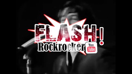 The Beatles John Lennon 1963 Un Fans SALTA sobre el escenario y consigue tocarlo La Policía lo arresta