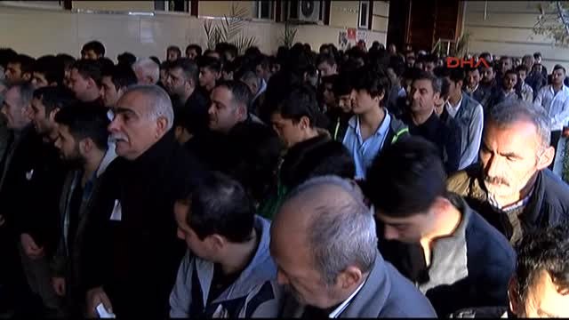 Çatışmanın Ortasında Kalarak Öldürülen Genç Son Yolculuğuna Uğurlandı