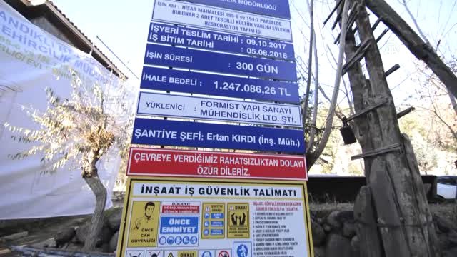 Tarihi Evlerde Restorasyon Çalışmaları Sürüyor