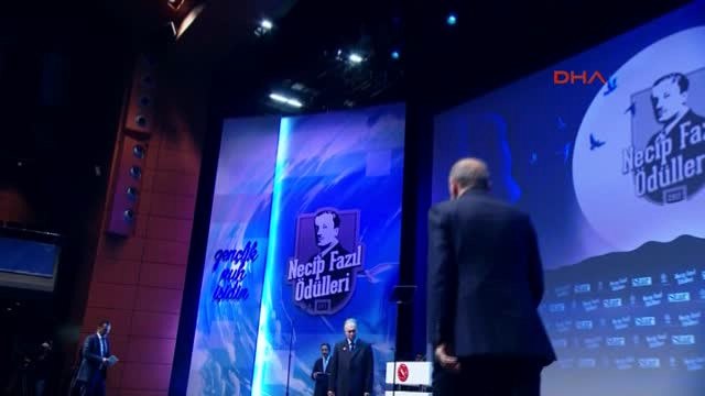 Necip Fazıl Ödülleri Sahiplerini Buldu