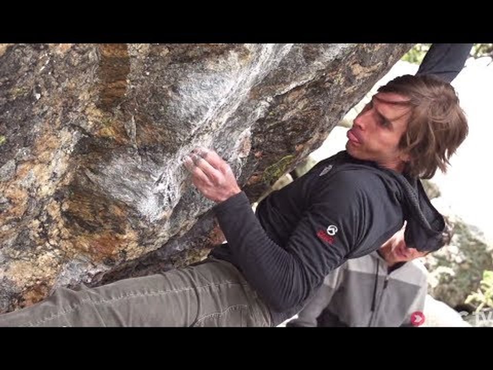 Daniel Woods vs The Ice Knife Sit V15 Climb | Ragin' the Rockies Ep. 2