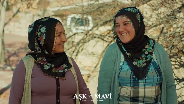 Aşk ve Mavi 45.Bölüm - Hasibe, Mavi’nin getirdiği paraları Mavi’nin yüzüne atıyor!