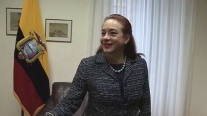Canciller ecuatoriana pide acabar con los personalismos pasados de su partido