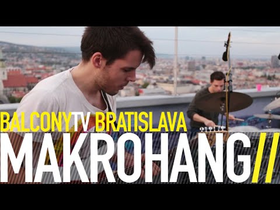 MAKROHANG - DEAR FLOWERED LIPS (BalconyTV)