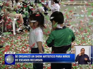 Se organizó show artístico para niños de escasos recursos
