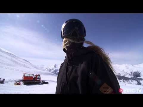 Kim Lamarre and Maude Raymond go Huge at Nine Queens | Nine Queens 2014 - Behind the Scenes, Ep. 3