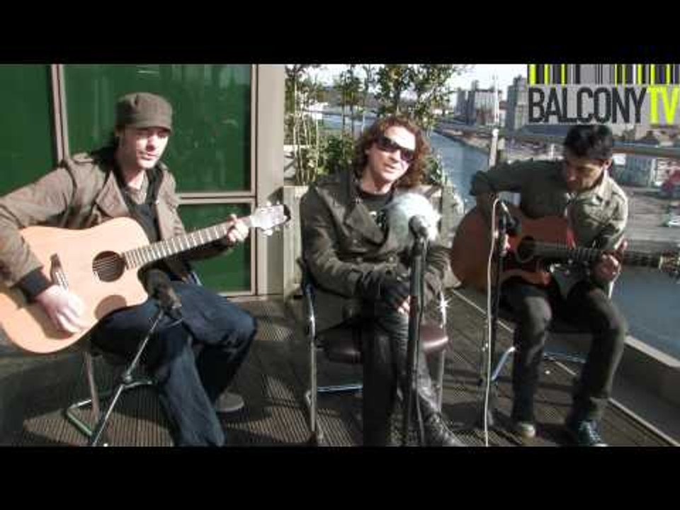 MAKO - UNSTOPPABLE (BalconyTV)