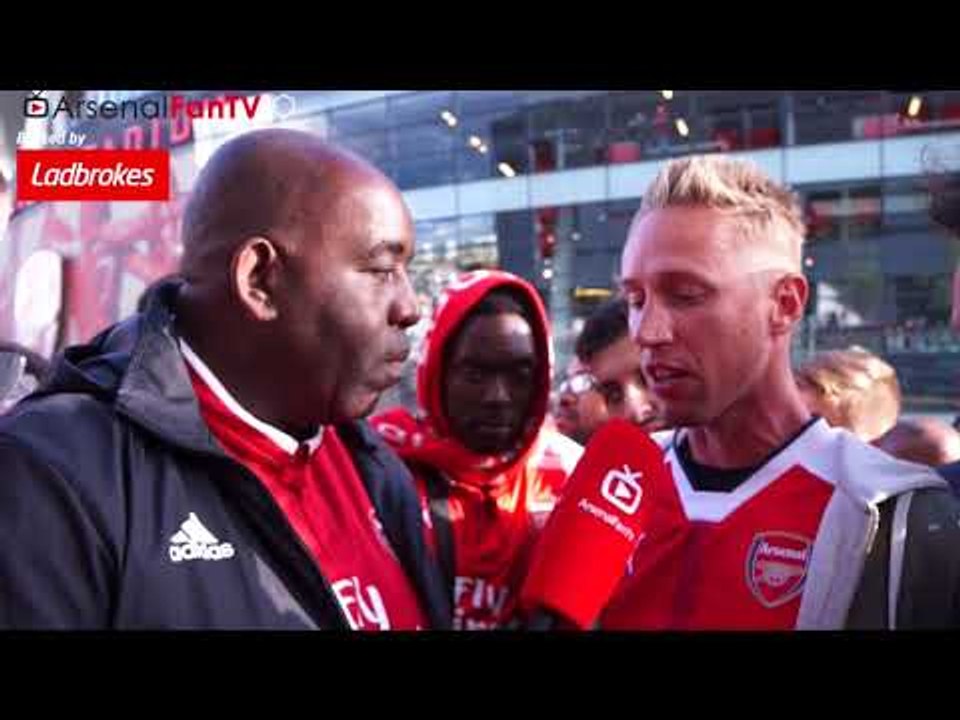 Arsenal 3-0 Bournemouth | Lee Gunner Slams Fans Who Booed Alexis Sanchez!