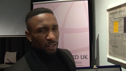 Man City are a 'championship team' - Defoe