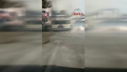 Şanlıurfa'da Pamuk Yüklü Kamyonda Yangın