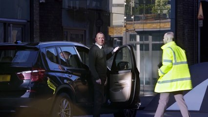 Range Rover Evoque Stunt – Speed Bump