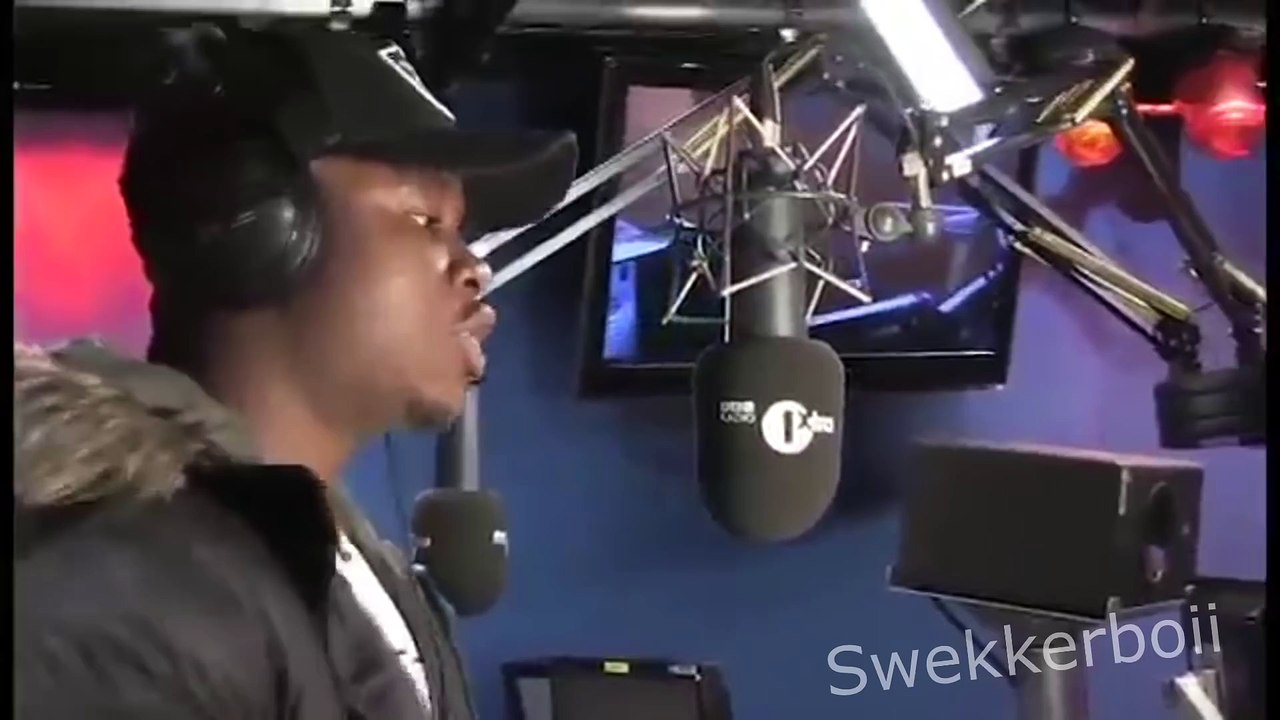 Big shaq ft. famkelouise - Vroom Boom